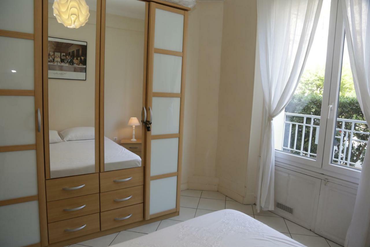 Plage Du Midi Cannes Exterior photo